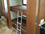 2016 Thor Motor Coach Windsport Photo #12