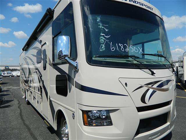 2016 Thor Motor Coach Windsport Photo