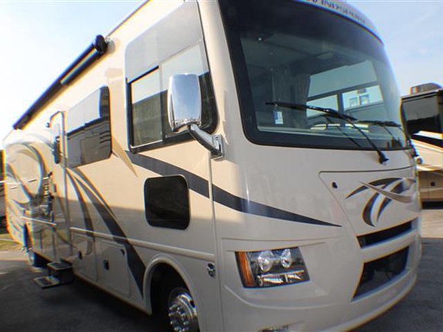 2015 Thor Motor Coach Windsport Photo