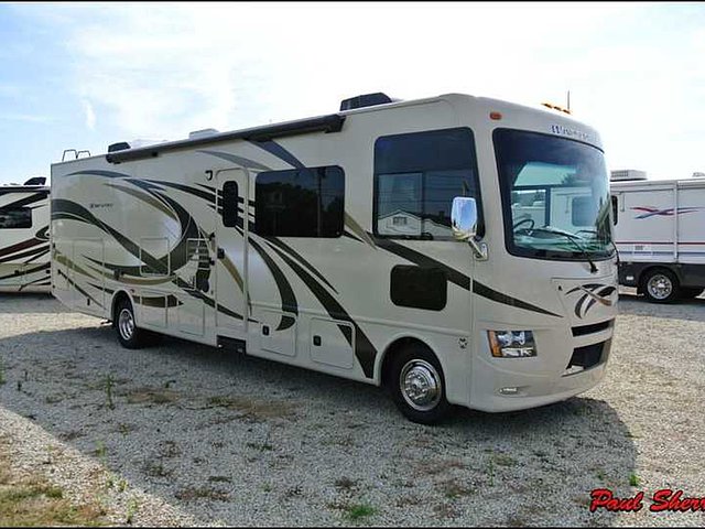2015 Thor Motor Coach Windsport Photo