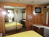 1999 Tiffin Photo #32