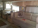 2000 Tiffin Allegro Photo #3