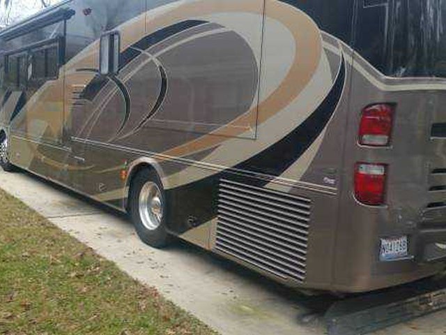 2007 Tiffin Allegro Photo