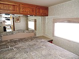 2004 Tiffin Allegro Photo #15