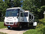 2005 Tiffin Allegro Photo #2