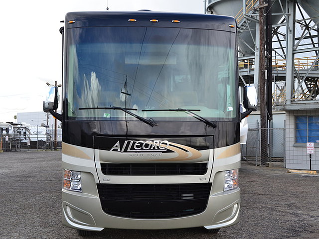 2015 Tiffin Allegro Photo