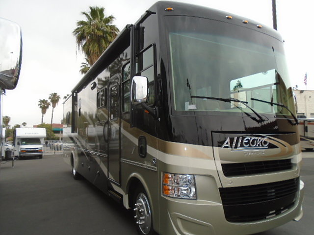 2015 Tiffin Allegro Photo