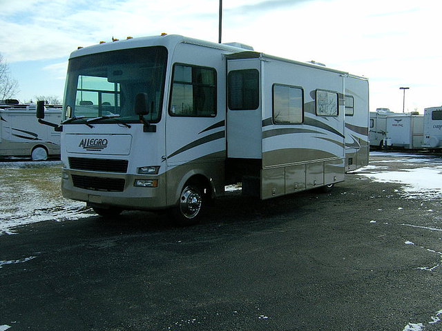 2007 Tiffin Allegro Photo
