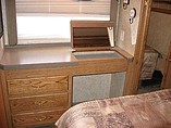 2005 Tiffin Allegro Photo #22