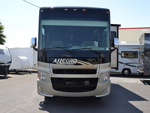 2015 Tiffin Allegro Photo