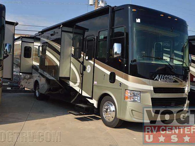 2015 Tiffin Allegro Photo