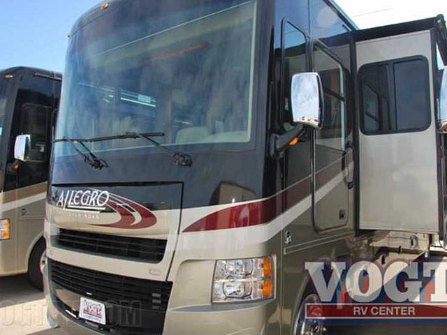2015 Tiffin Allegro Photo