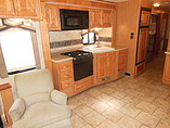2009 Tiffin Allegro Photo #14
