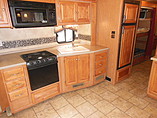 2009 Tiffin Allegro Photo #15