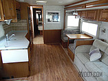 2004 Tiffin Allegro Bay Photo #12