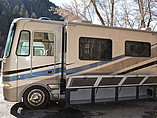 2006 Tiffin Allegro Bay Photo #2