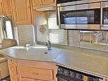2006 Tiffin Allegro Bay Photo #12