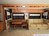 2009 Tiffin Allegro Bay Photo #6