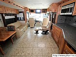 2009 Tiffin Allegro Bay Photo #12
