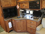 2011 Tiffin Allegro Breeze Photo #8