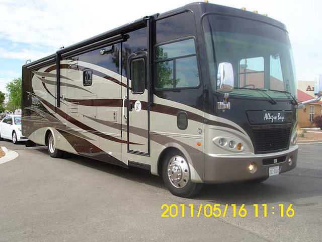 2010 Tiffin Allegro Photo