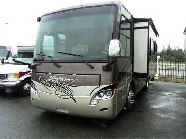 2011 Tiffin Allegro Breeze Photo