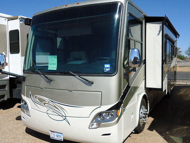 2012 Tiffin Allegro Breeze Photo