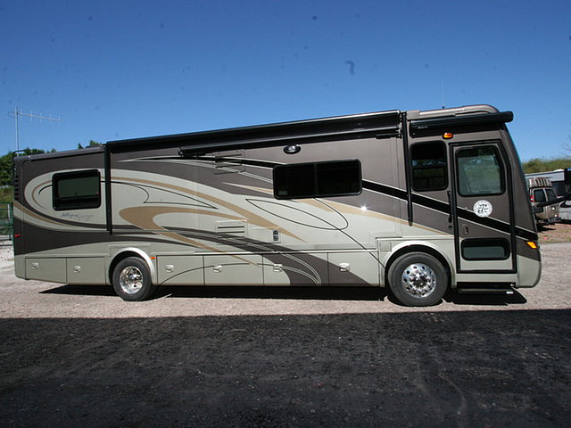 12 Tiffin Allegro