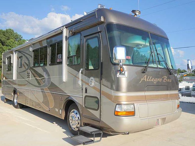 2003 Tiffin Allegro Bus Photo