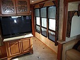08 Tiffin Allegro Bus
