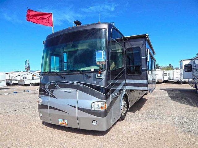 2006 Tiffin Allegro Bus Photo
