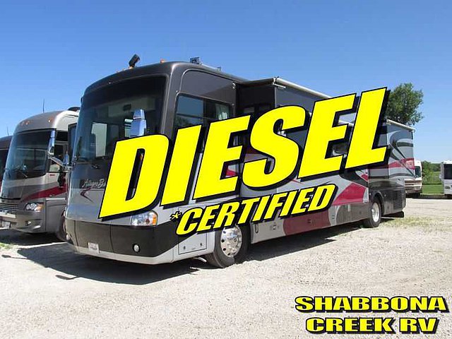 2005 Tiffin Allegro Bus Photo