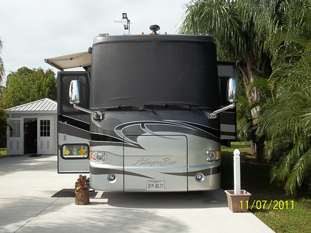 2007 Tiffin Allegro Bus Photo