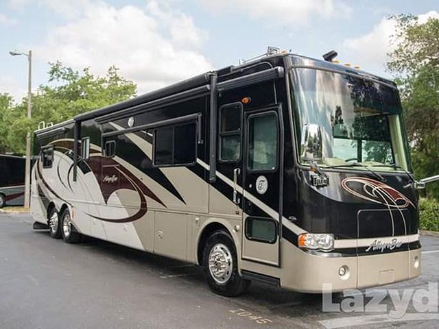 2008 Tiffin Allegro Bus Photo