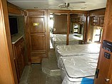 2015 Tiffin Allegro Red Photo #26