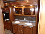 2015 Tiffin Allegro RED Photo #13