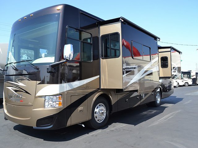 2014 Tiffin Allegro RED Photo