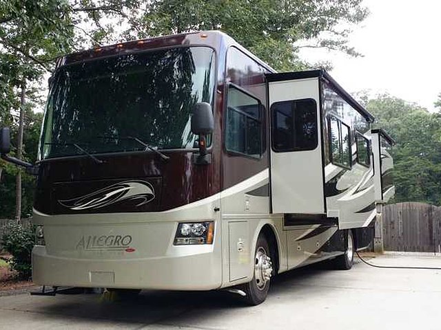 2011 Tiffin Allegro RED Photo