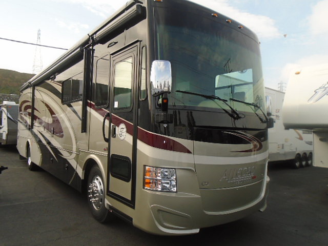 2015 Tiffin Allegro RED Photo