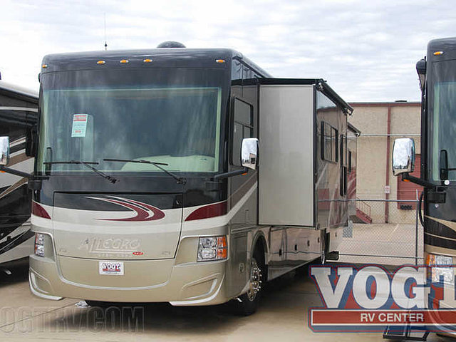 2015 Tiffin Allegro RED Photo