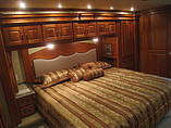 2005 Tiffin Allegro Photo #18