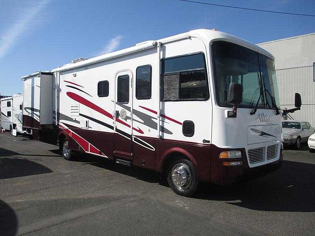 05 Tiffin Open Road
