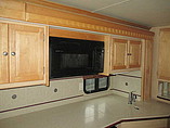2007 Tiffin Phaeton Photo #11