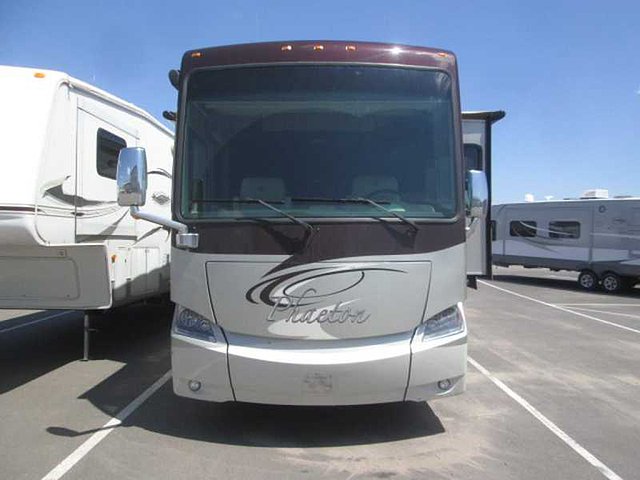 2011 Tiffin Phaeton Photo