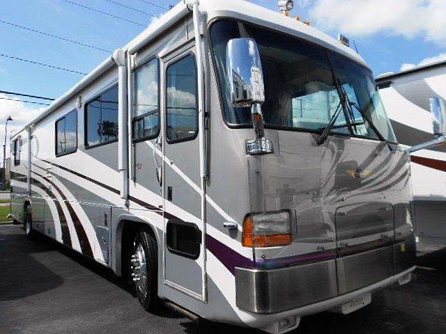 2000 Tiffin Zephyr Photo