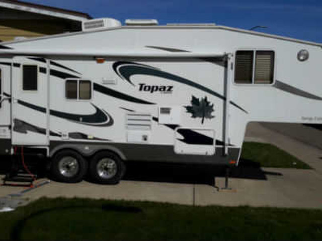 2007 Triple E Topaz Photo