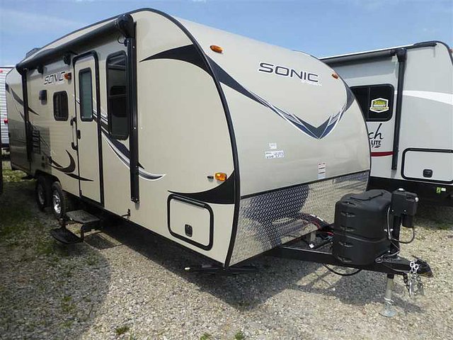 2016 Venture RV Sonic Photo