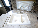 2015 Venture RV Sonic Photo #20