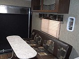 2015 Venture RV SportTrek Photo #4