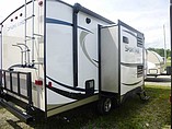 2015 Venture RV SportTrek Photo #6